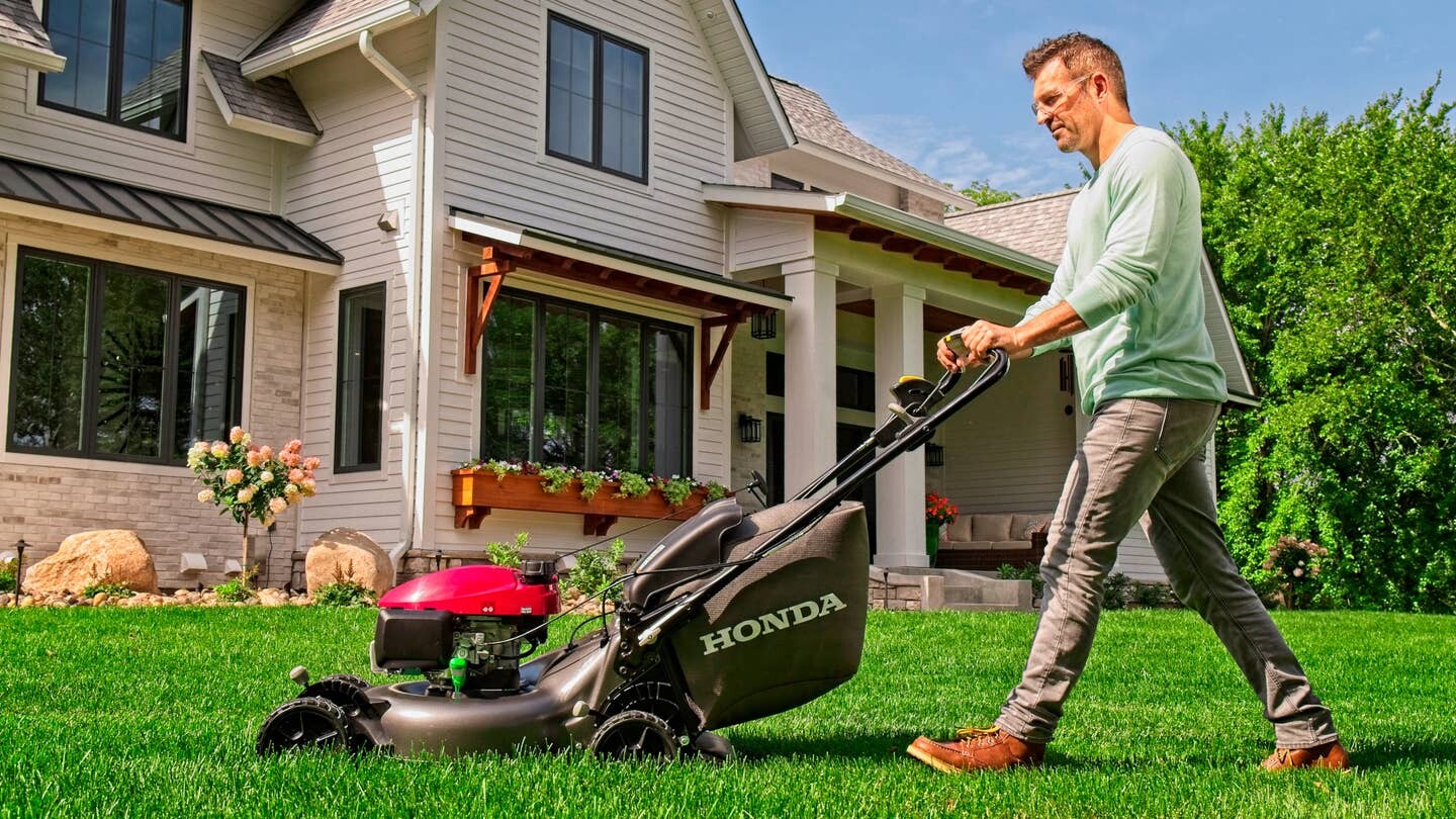 garden-mower-lawn-equipment-hire-perth